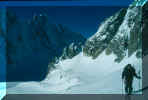 Monte sur le Glacier des Amthystes