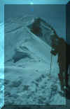 Monte vers le Mont-Blanc par l'arte des bosses et la tournette.
